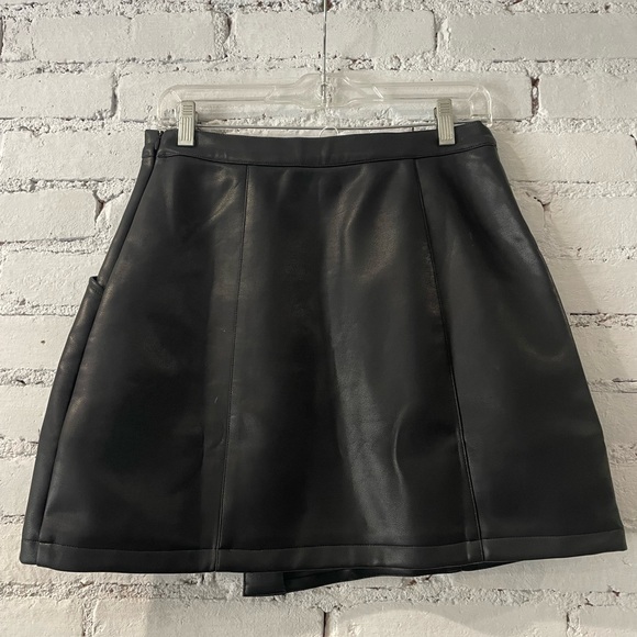 Avantlook Leather Skirt (NEVER WORN) - Picture 2 of 3